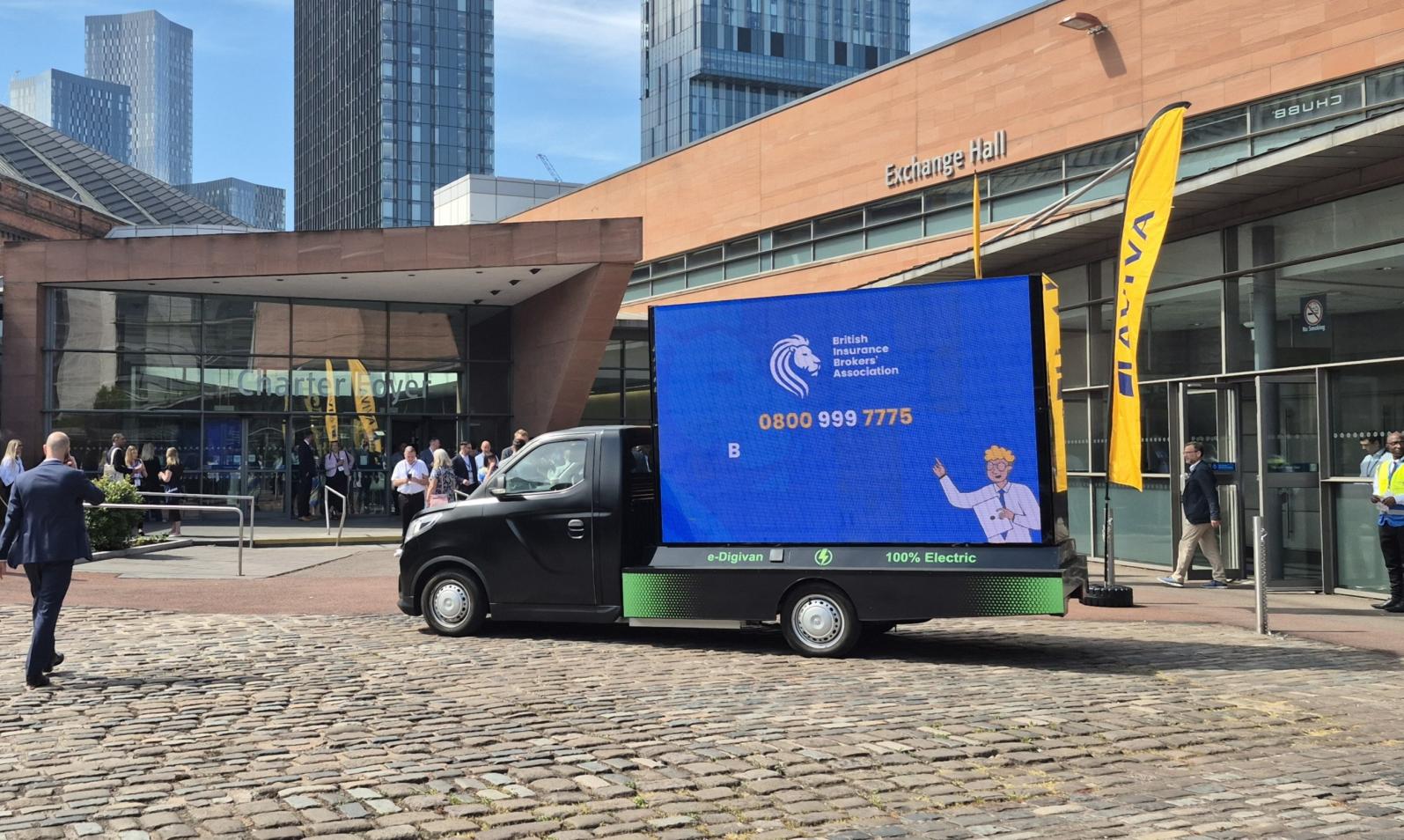 Electric Digital Advertising Vans, Electric Billboard Vans, Electric ...